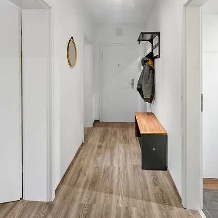 Lägenhet Modern 3-br Apmt. Sleeps 6+ *